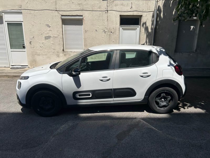 CITROEN C3 2 PLACES 1.5 BLUE HDI 100 FEEL 01/2022 PRIX HT : 6658 € PRIX TTC : 7990 €