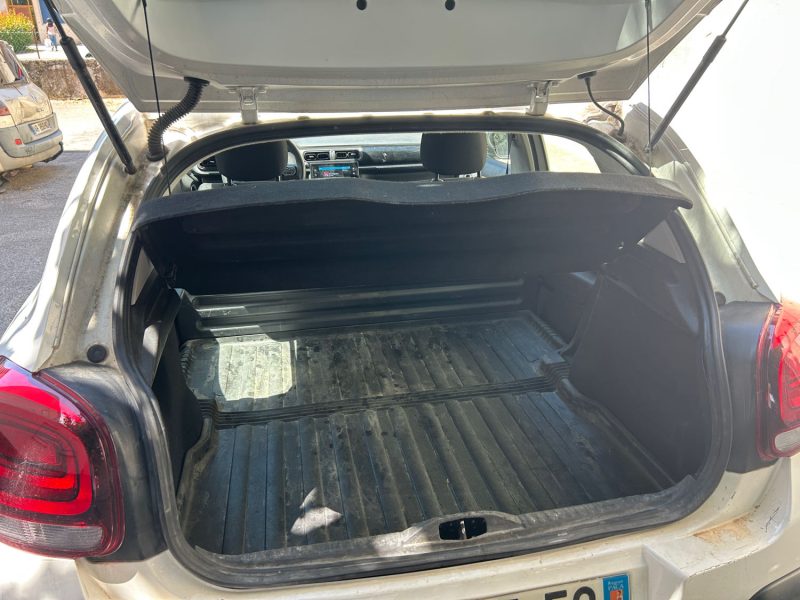 CITROEN C3 2 PLACES 1.5 BLUE HDI 100 FEEL 01/2022 PRIX HT : 6658 € PRIX TTC : 7990 €