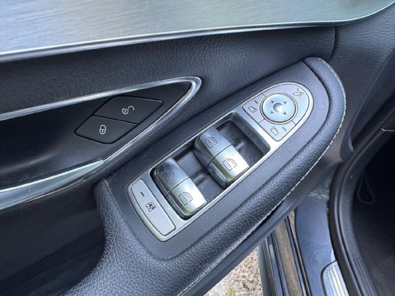 MERCEDES-BENZ CLASSE C 220 CDI 170ch BLUETEC SPORTLINE 7G-TRONIC AMG GARANTIE 12 MOIS HIST.COMPLET