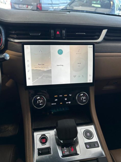 JAGUAR F-PACE D165 MHEV R-DYNAMIC SE 2021