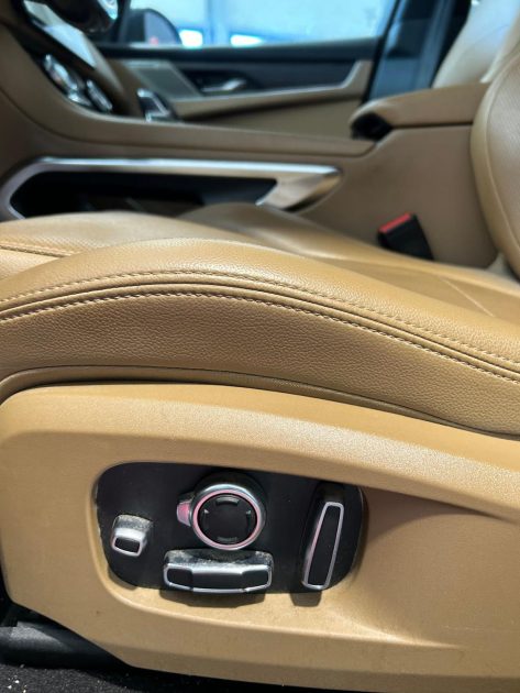 JAGUAR F-PACE D165 MHEV R-DYNAMIC SE 2021