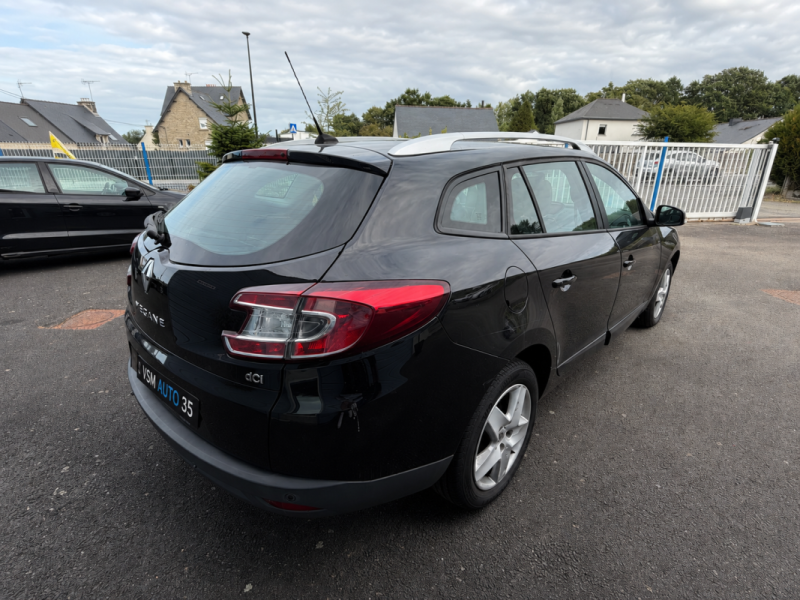 RENAULT MEGANE III Estate 1.5 dCi 110ch GT LINE 