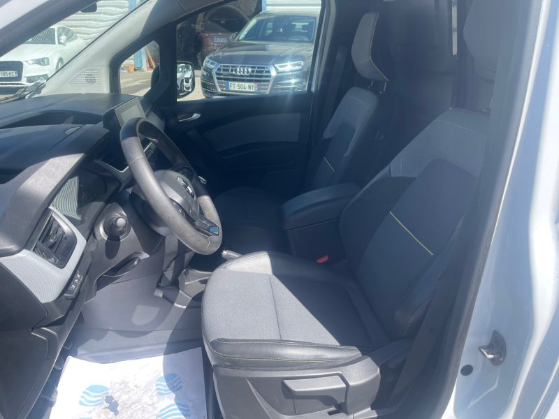 RENAULT KANGOO 3 L1 1.5 BLUE DCI 115CH GRAND CONFORT SÉSAME OUVRE TOI - 22 78MKM