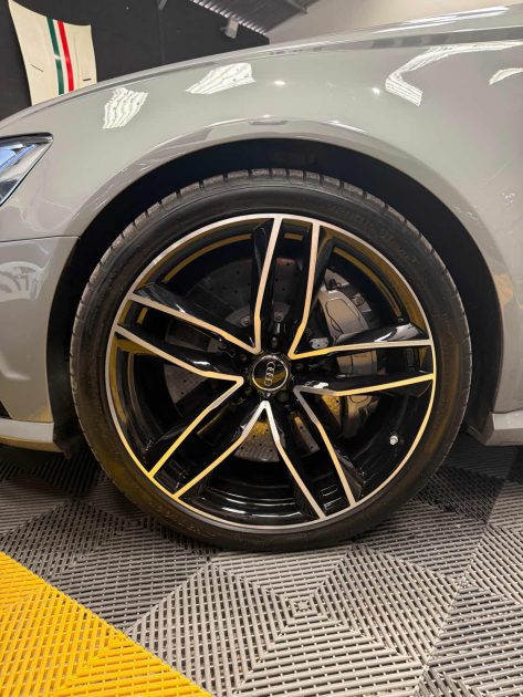 AUDI RS6 PERFORMANCE QUATTRO 4.0 V8 TFSI 605CH PACK DYNAMIQUE+CARBONE (TOIT OUVRANT PANORAMIQUE)⭐️⭐️⭐️⭐️