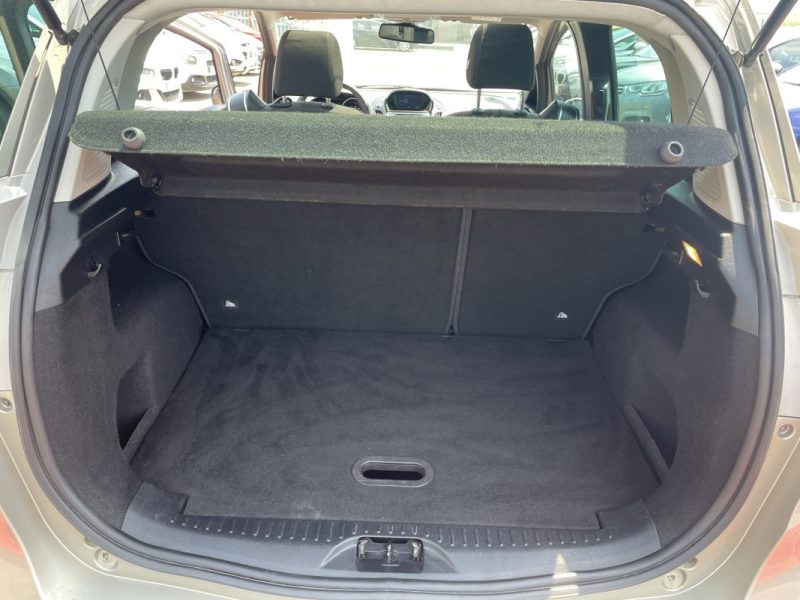 FORD B-MAX 1.6 105 TITANIUM POWERSHIFT 2014