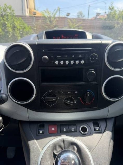 CITROEN BERLINGO 1.6 E_HDI SELECTION 2014 - 80 132Kms - Distrib ok - Premier Main - SUIVIT CITROEN