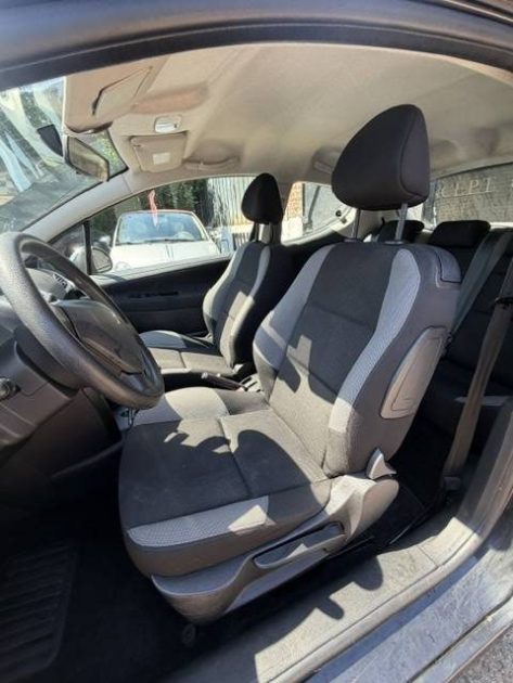 PEUGEOT 207 1.4 VTI URBAN MOVE 2009 - 51 143Kms - Premier Main - Parfait Etat - SUIVIT PEUGEOT