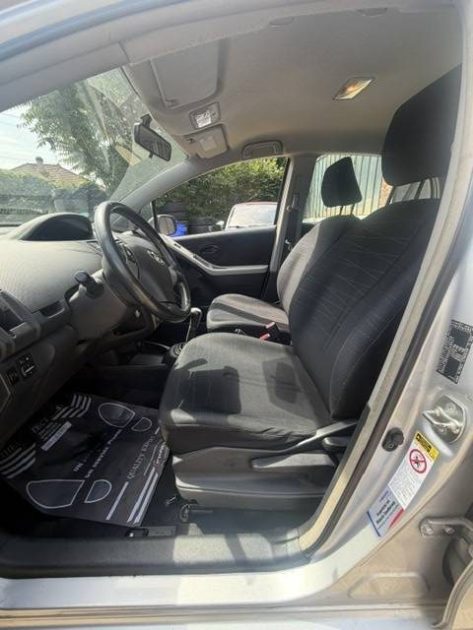 TOYATA YARIS 1.4 D-4DSOL 2006 - 71 161Kms - Premier Main - Distrib ok - Parfait Etat - SUIVIT TOYOTA
