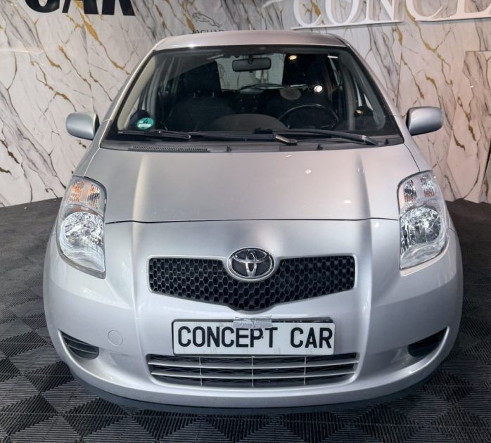 TOYATA YARIS 1.4 D-4DSOL 2006 - 71 161Kms - Premier Main - Distrib ok - Parfait Etat - SUIVIT TOYOTA