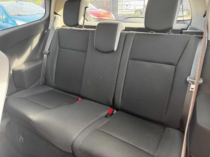RENAULT  CLIO 1.2 75CH RIP CURL 2009