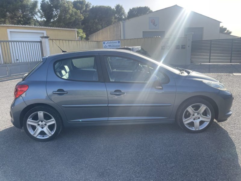 PEUGEOT 207 FELINE 1.6VTI 120CV TOIT PANO JBL CLIM CT OK GARANTIE
