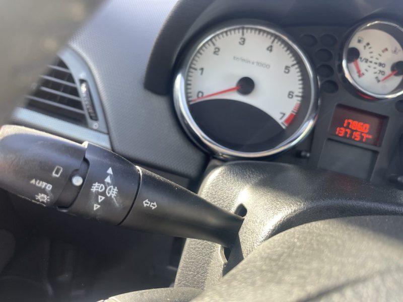 PEUGEOT 207 FELINE 1.6VTI 120CV TOIT PANO JBL CLIM CT OK GARANTIE
