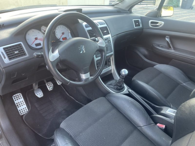PEUGEOT 307 CC SPORT PACK CABRIOLET 2.0HDI 136CV TOUTES OPTIONS CT OK GARANTIE
