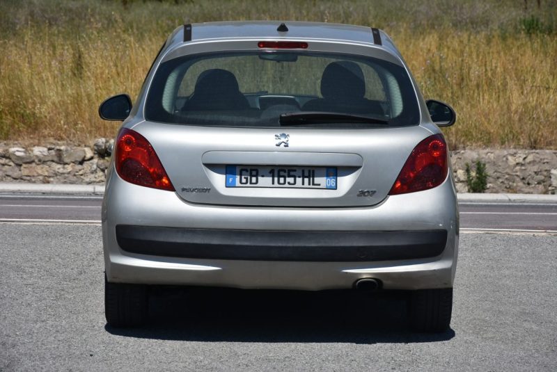 PEUGEOT 207 1.6 HDI 90CH -CLIM -DISTRI NEUVE -GARANTIE 12 MOIS 2008