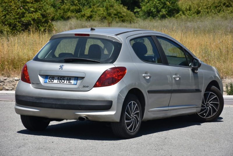 PEUGEOT 207 1.6 HDI 90CH -CLIM -DISTRI NEUVE -GARANTIE 12 MOIS 2008