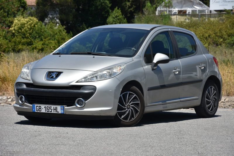 PEUGEOT 207 1.6 HDI 90CH -CLIM -DISTRI NEUVE -GARANTIE 12 MOIS 2008