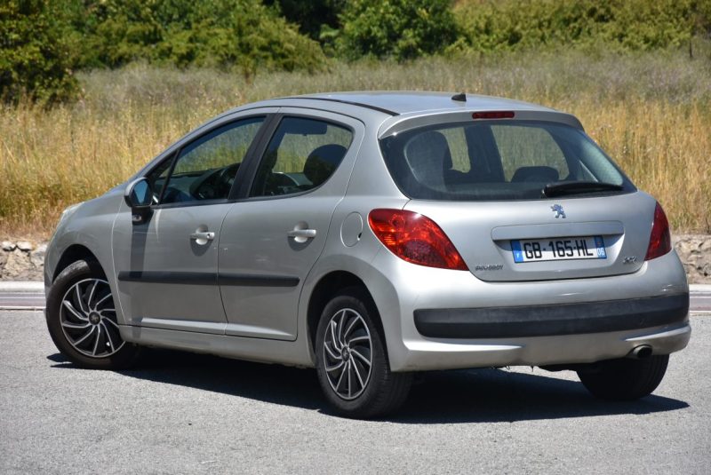 PEUGEOT 207 1.6 HDI 90CH -CLIM -DISTRI NEUVE -GARANTIE 12 MOIS 2008