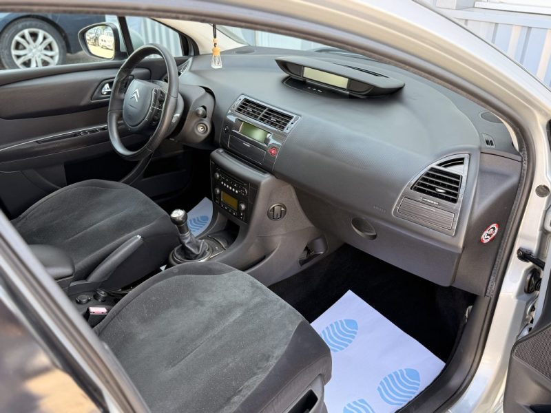 CITROEN C4 1.6I VTI 120CV EXCLUSIVE 2010 164 000KM
