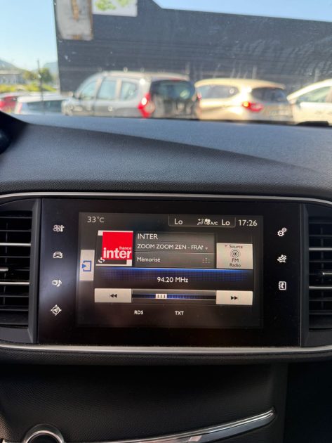 Peugeot 308 SW 2.0 Blue HDI 150ch - Suivi et Entretenu