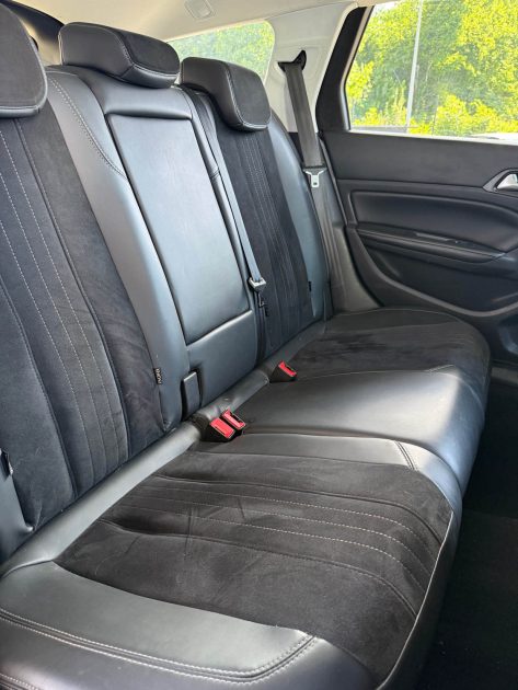 Peugeot 308 SW 2.0 Blue HDI 150ch - Suivi et Entretenu