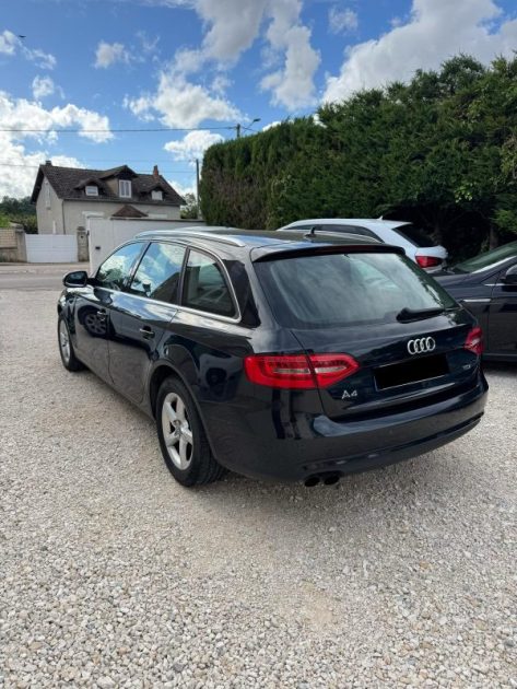 AUDI A4 AVANT 2.0 TDI ATTRACTION 2012