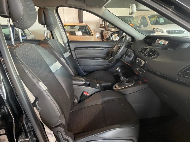 RENAULT SCENIC III 1.6 DCI 130 BOSE 2013