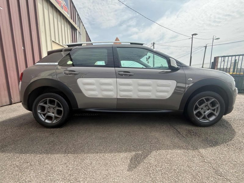 CITROEN C4 CACTUS ETG BOITE AUTOMATIQUE 1.2 VTI - 12V 82CV 2015