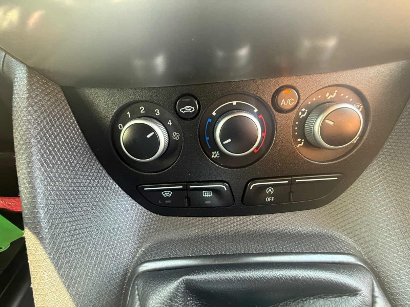 FORD TRANSIT CONNECT 2 ESSENCE ETHANOL 1.0I - 12V TURBO 100CV 2017