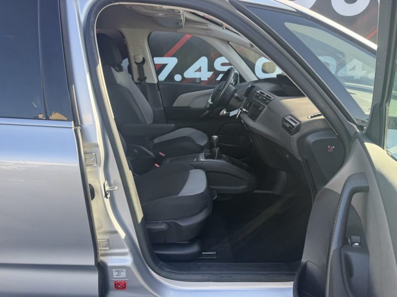 CITROEN C4 1.6 HDI 115 ATTRACTION 2014