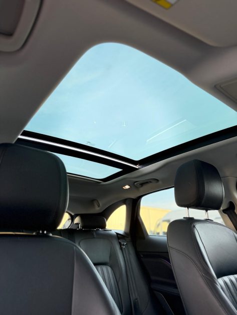 JAGUAR F-PACE - 3.0D - V6 - 300 ch - 4X4 - PORTFOLIO - GARANTIE 3 MOIS 