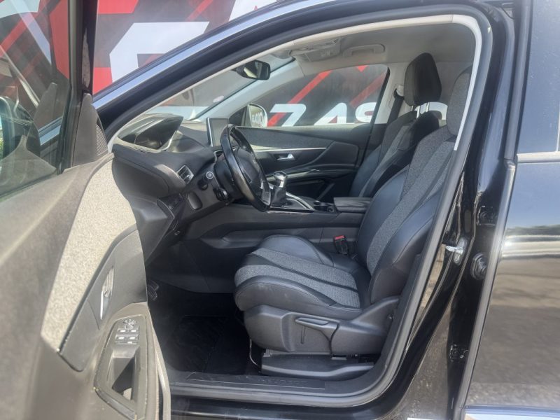 PEUGEOT 3008 II 1.2 Turbo 130 ACCESS 2018