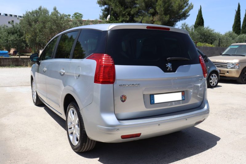PEUGEOT 5008 1.6 HDI 1560CM3 112CV  2011