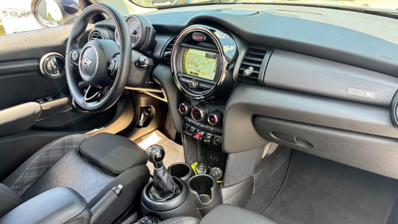Mini Cooper III 1.5d Edition Shoreditch E1 116ch 5Pts tbé