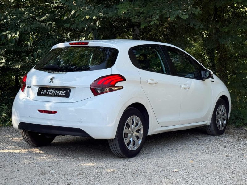 PEUGEOT 208  1.6 HDI 75 ACTIVE 5P 