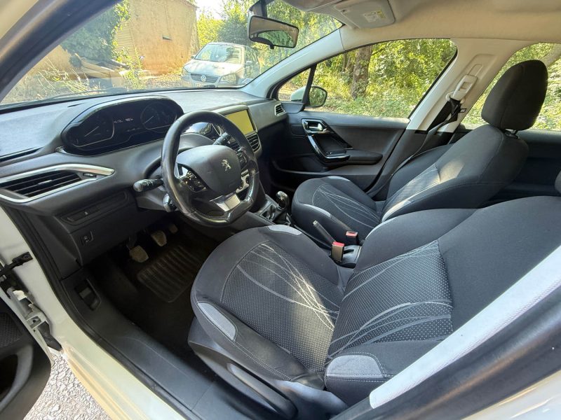 PEUGEOT 208  1.6 HDI 75 ACTIVE 5P 