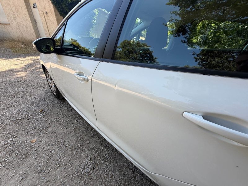PEUGEOT 208  1.6 HDI 75 ACTIVE 5P 
