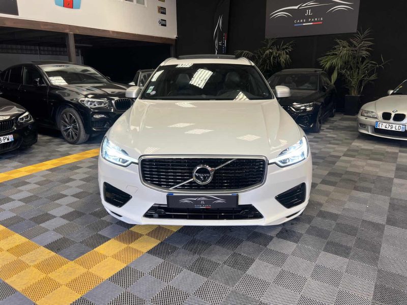 MAGNIFIQUE VOLVO XC60 R DESIGN T8 AWD 2.0i 407CH (320 + 87ch) (TOIT OUVRANT, CARPLAY, CAMERA 360)