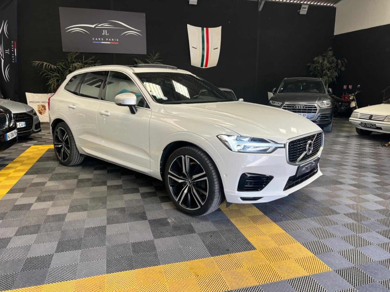 MAGNIFIQUE VOLVO XC60 R DESIGN T8 AWD 2.0i 407CH (320 + 87ch) (TOIT OUVRANT, CARPLAY, CAMERA 360)