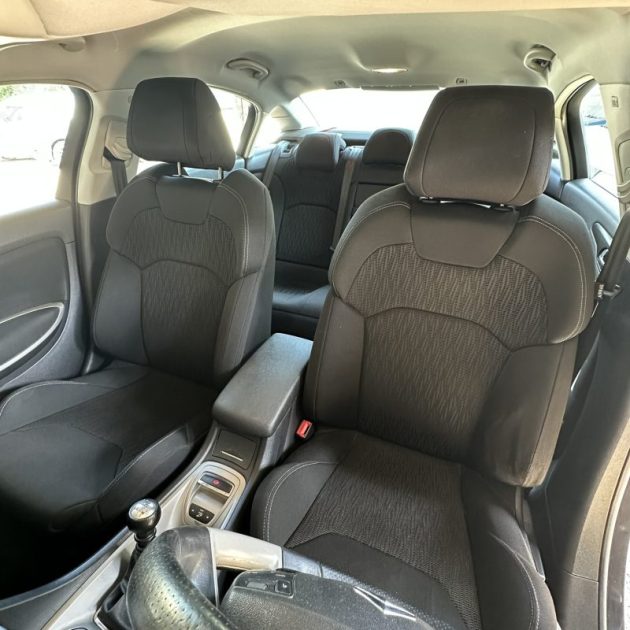 CITROEN C5 - 2 2.0 HDI CONFORT 2011