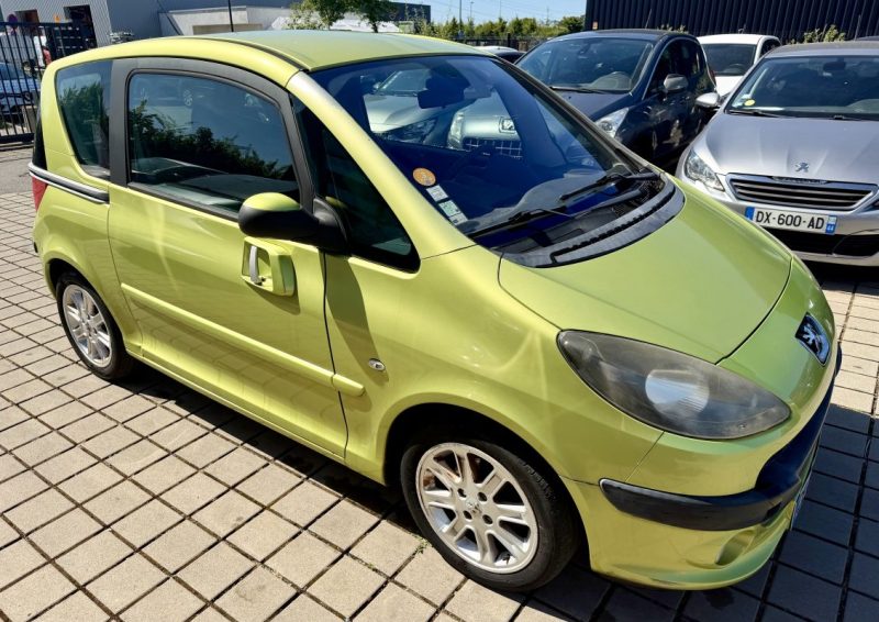 PEUGEOT 1007 SPORTY PACK 1.4 HDI 70CH Pack Exclusive 