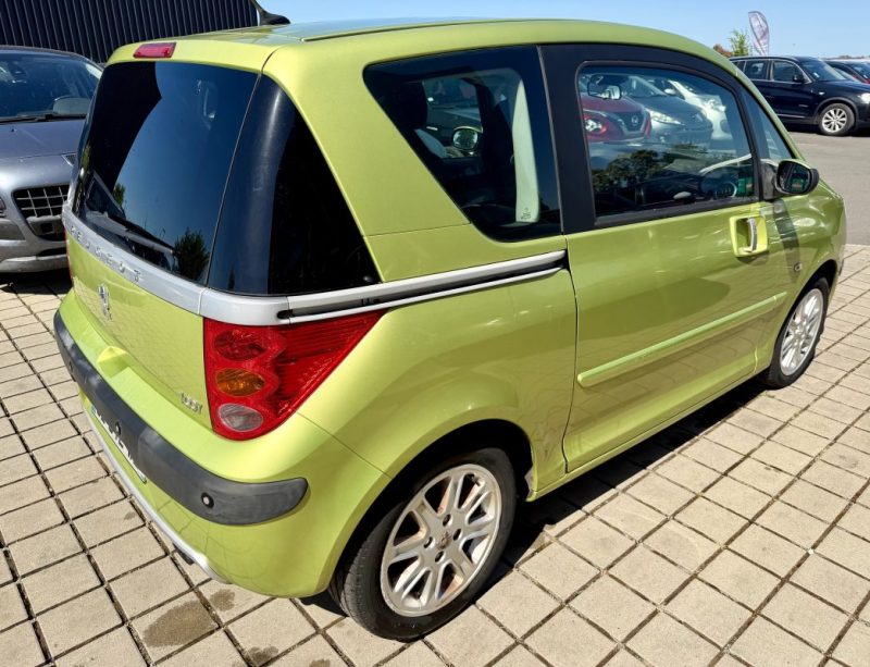 PEUGEOT 1007 SPORTY PACK 1.4 HDI 70CH Pack Exclusive 