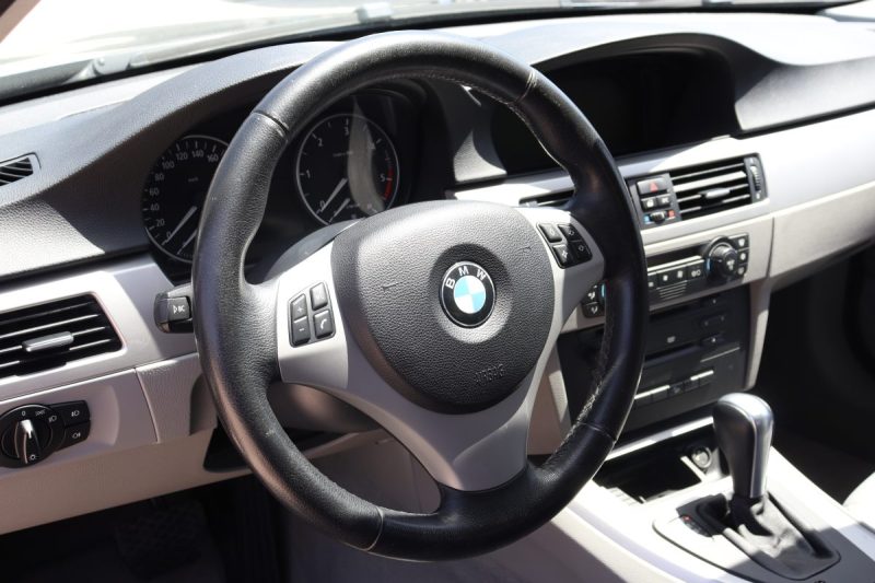 BMW 330XD SPORT 2006
