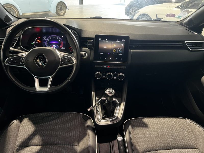 RENAULT CLIO V  1.0 TCE  - 100 cv  - 2020 - Carplay - Boite manuelle - 59000 Km - Excellent état 