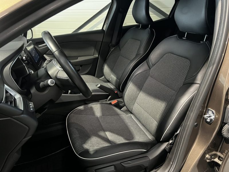RENAULT CLIO V  1.0 TCE  - 100 cv  - 2020 - Carplay - Boite manuelle - 59000 Km - Excellent état 