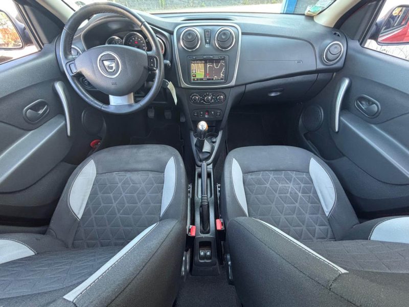 DACIA SANDERO TCE 90 STEPWAY PRESTIGE 2014