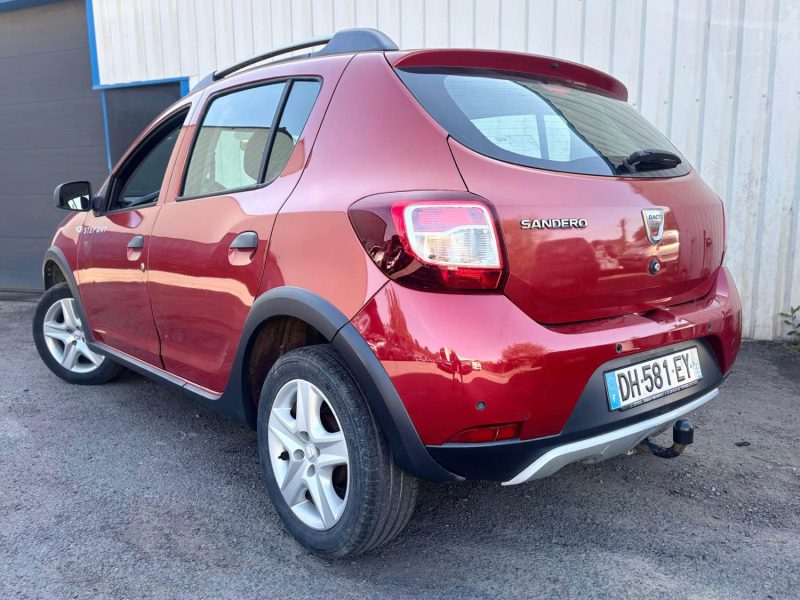 DACIA SANDERO TCE 90 STEPWAY PRESTIGE 2014