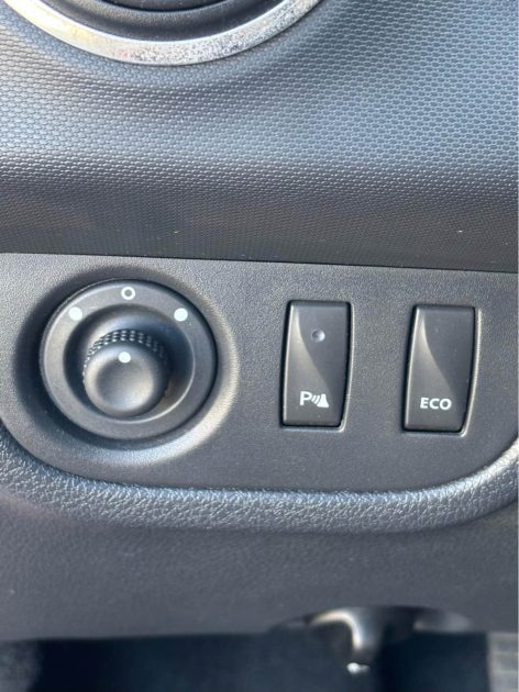 DACIA SANDERO TCE 90 STEPWAY PRESTIGE 2014