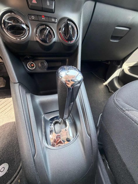 Peugeot 208 1.2 Puretech 82 Active - Boite automatique 