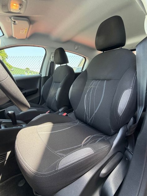 Peugeot 208 1.2 Puretech 82 Active - Boite automatique 