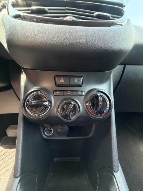 Peugeot 208 1.2 Puretech 82 Active - Boite automatique 
